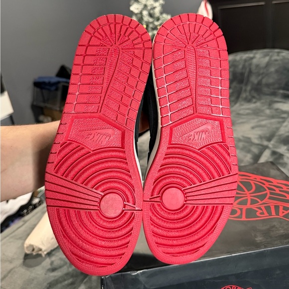 Jordan 1 Nouveau Black Red Size 10M DS - Picture 5 of 9